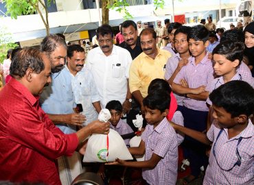 Onam rice distribution to school children was inaugurated